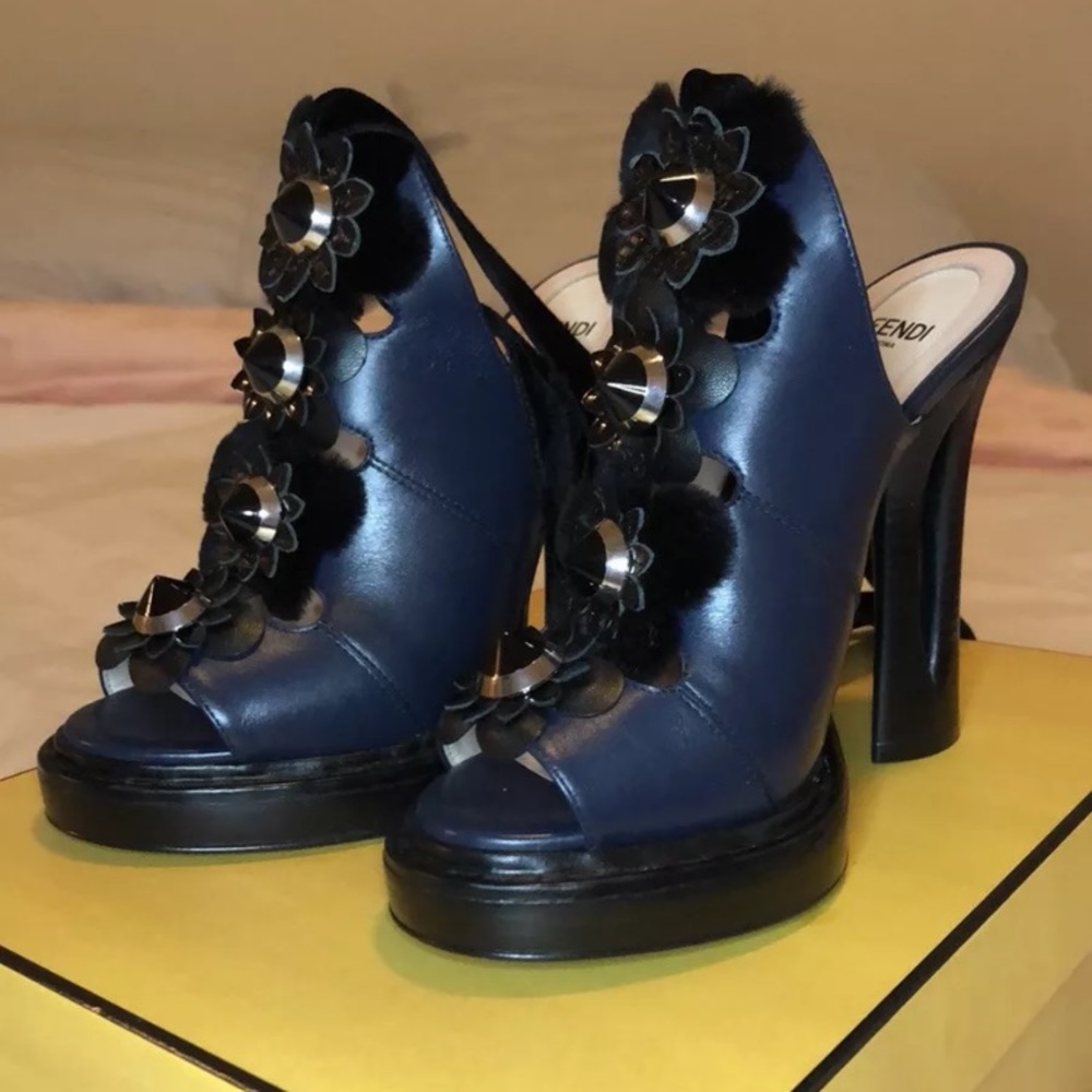 Fendi flowermink wrap sandal